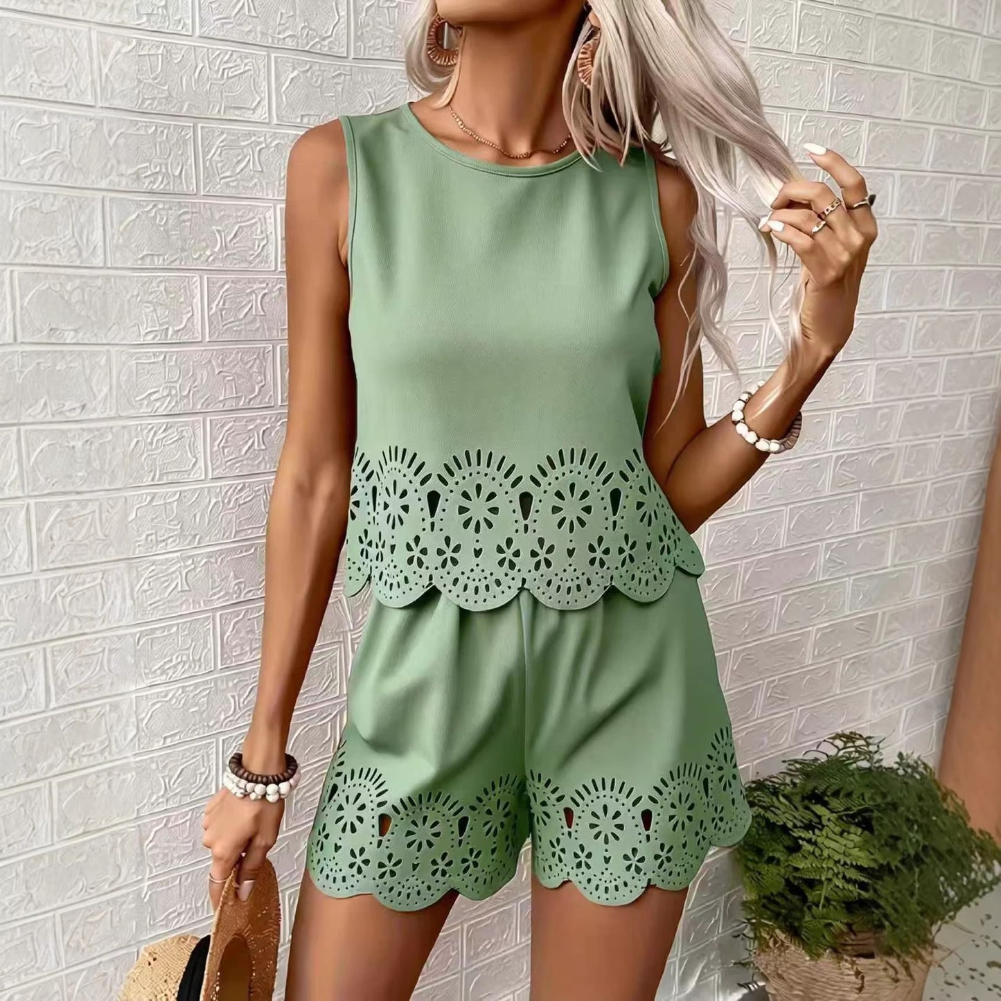 Elegant Hollow-Out Set